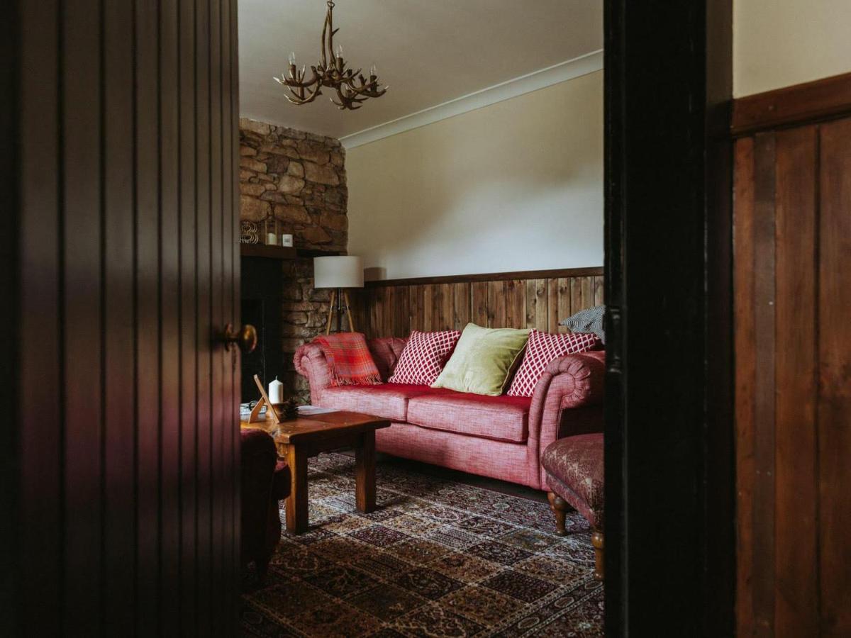 Balsporran Bed And Breakfast Dalwhinnie Esterno foto